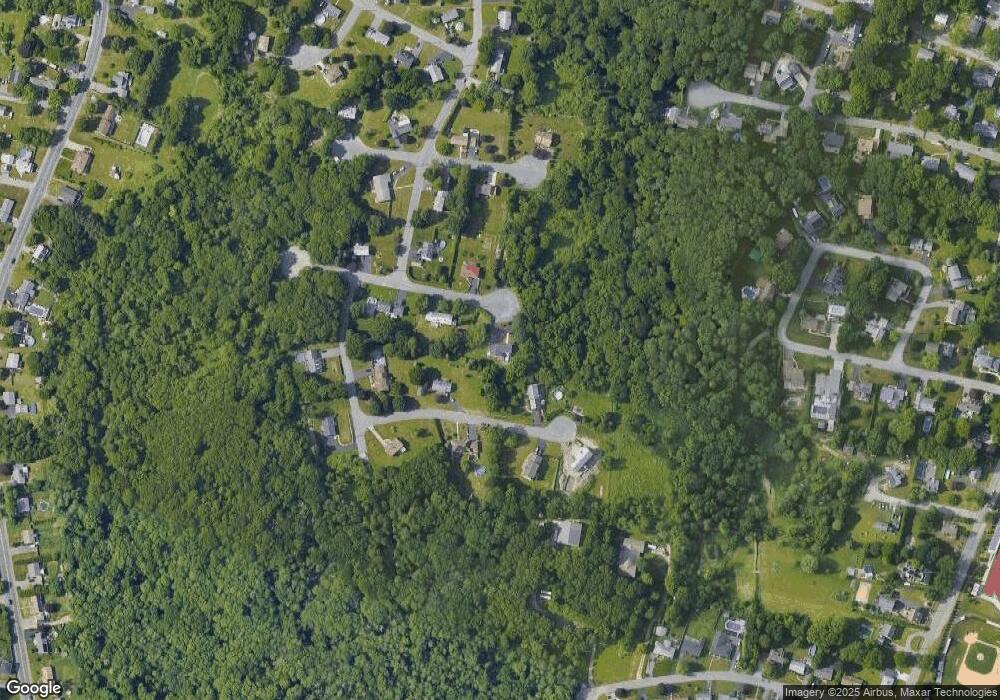 2 Peck St, Swansea, MA 02777 - photo 1