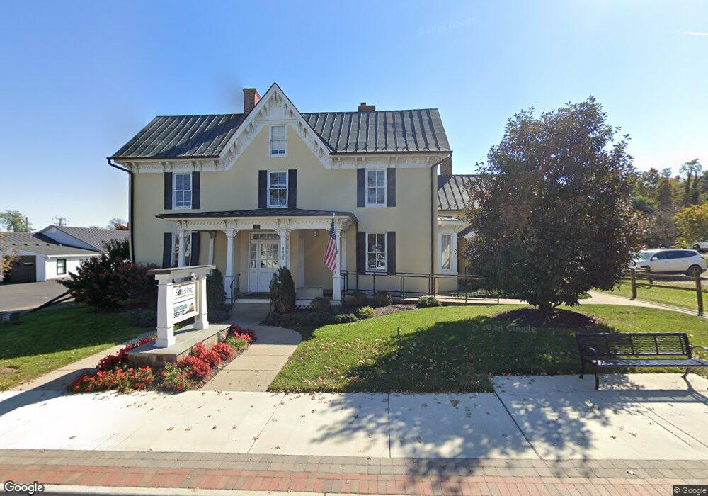 8331 W Main St unit UPPER LEVEL 3, Marshall, VA 20115 - photo 1