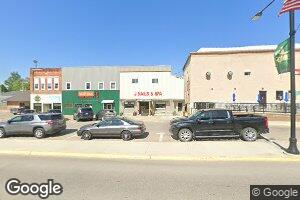 7 Spring Ave, Waukon, IA 52172