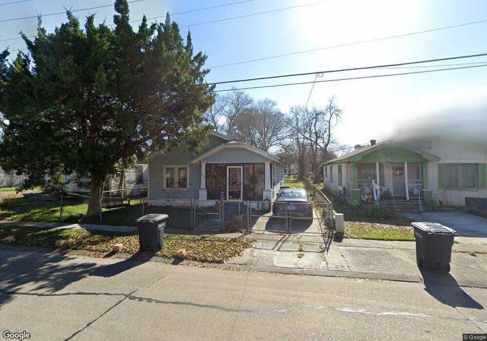 642 E Pershing St, New Iberia, LA 70560 - photo 1