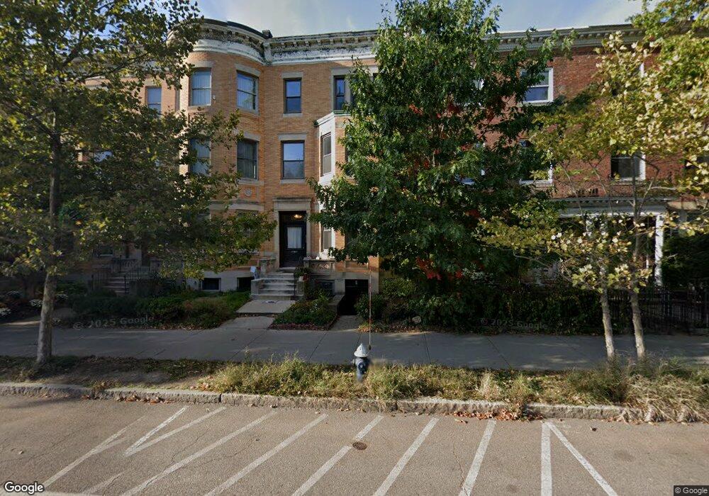 1728 Beacon St unit 6, Brookline, MA 02445 - photo 1