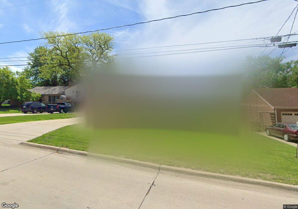 6610 Colby Ave, Windsor Heights, IA 50324 - photo 1