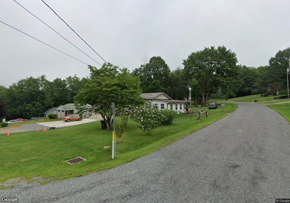 15836 Vale St, East Liverpool, OH 43920 - photo 1