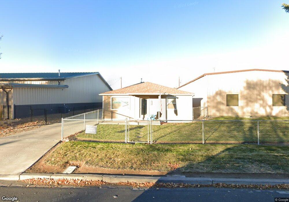 315 SE Jackson St, Redmond, OR 97756 - photo 1