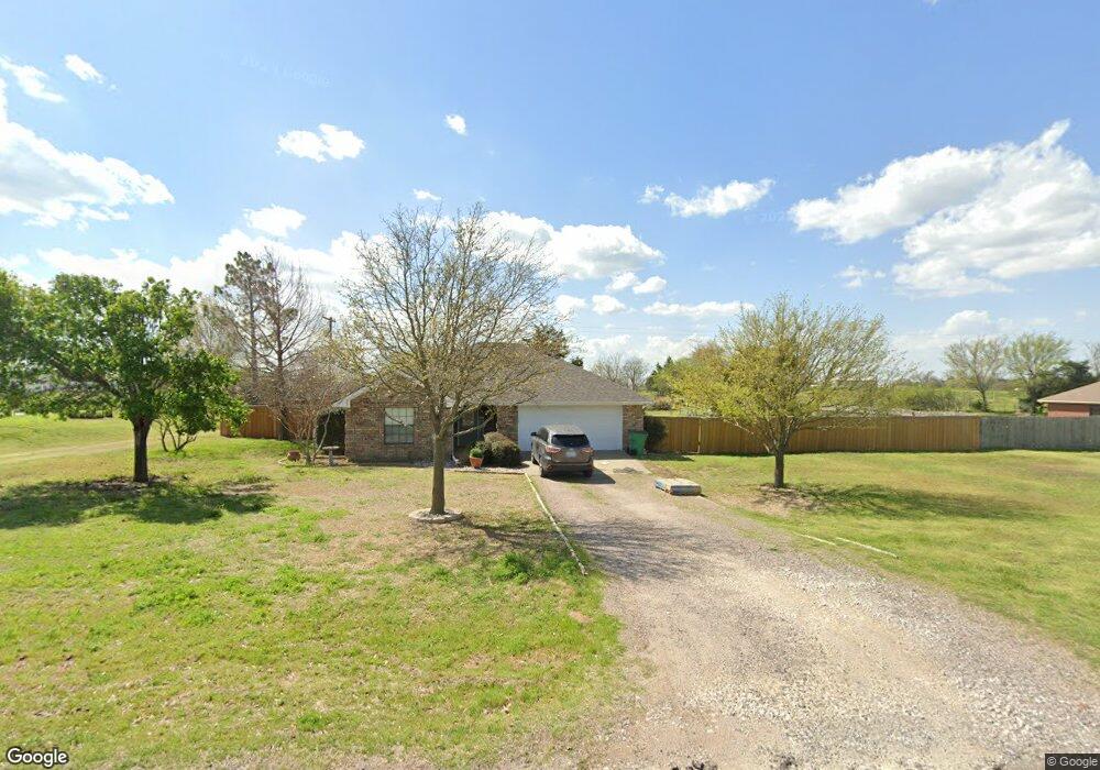563 Roland Rd, Whitesboro, TX 76273 - photo 1