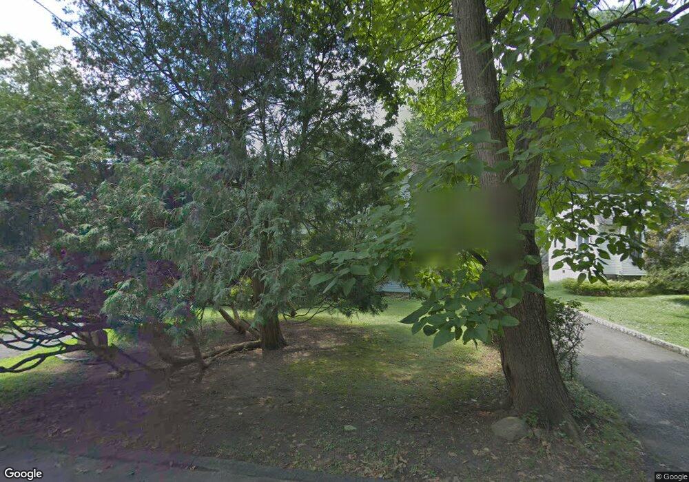 11 Oak St, Woodcliff Lake, NJ 07677 - photo 1