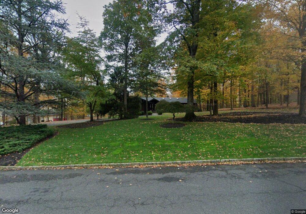 135 High Oaks Dr, Warren, NJ 07059 - photo 1