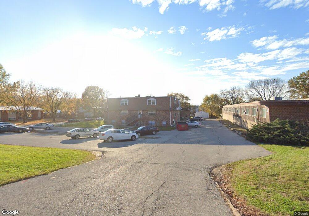 1460 Meadowview Dr unit 6, Marion, IA 52302 - photo 1