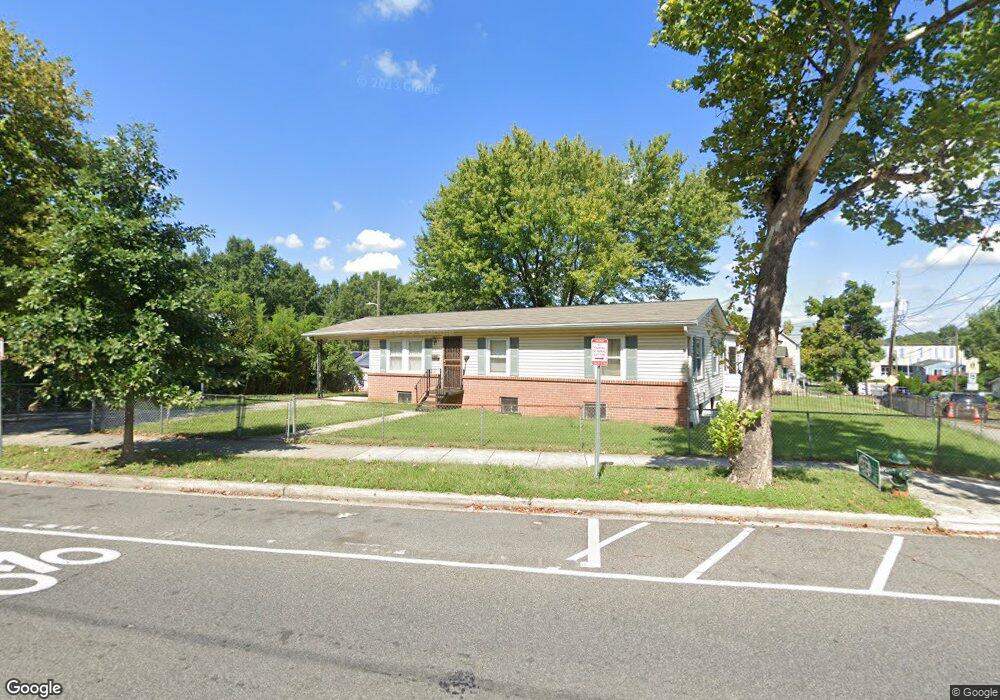 4910 Sheriff Rd NE, Washington, DC 20019 - photo 1