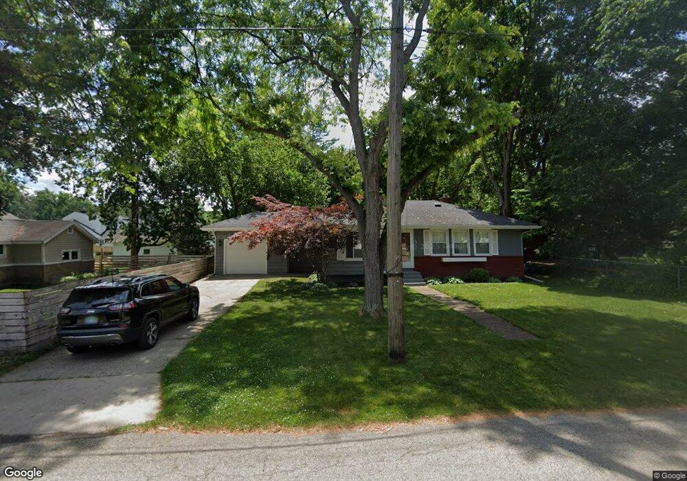 674 Hubbard St NE, Grand Rapids, MI 49525 - photo 1