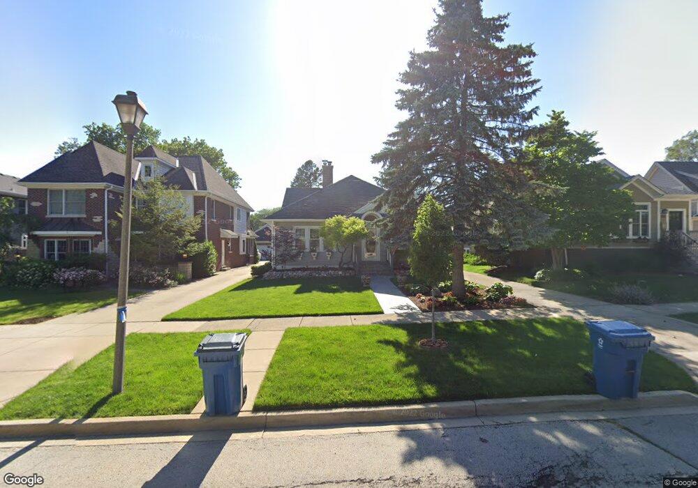 270 N Oak St, Elmhurst, IL 60126 - photo 1