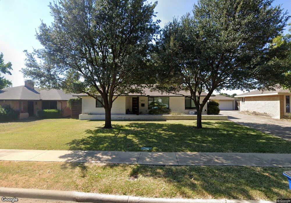4311 Ashford Dr, Dallas, TX 75214 - photo 1