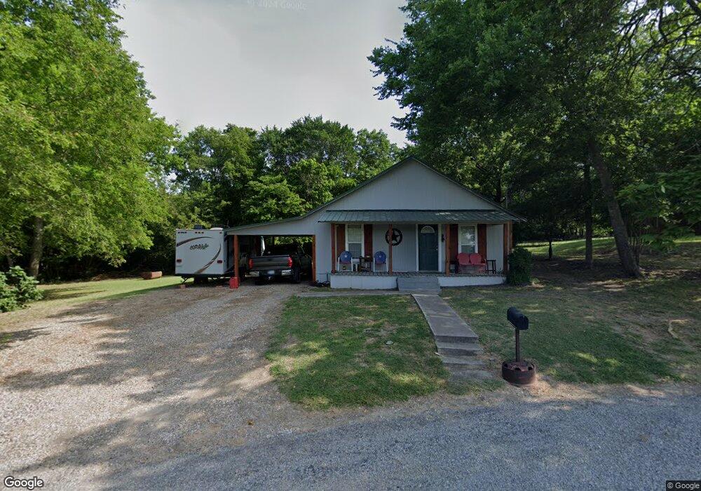 410 W 2nd St, Bonham, TX 75418 - photo 1