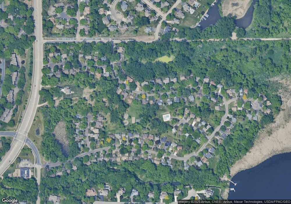 11331 Red Fox Dr, Maple Grove, MN 55369 - photo 1