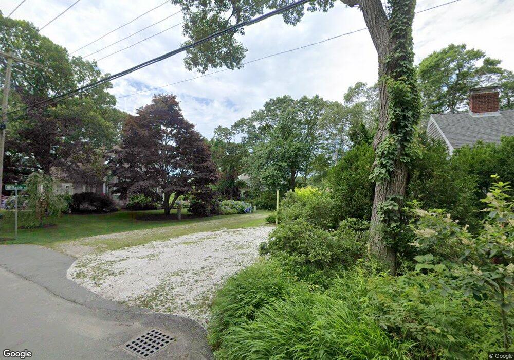 4 Maple Rd, Mattapoisett, MA 02739 - photo 1