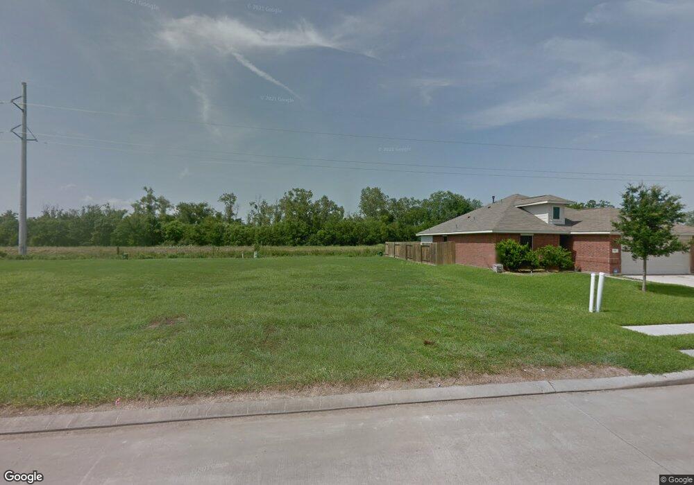 389 Decoster Blvd, Alvin, TX 77511 - photo 1