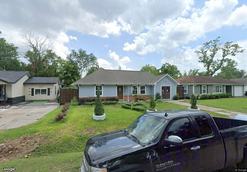 7022 Peyton St, Houston, TX 77028 - photo 1