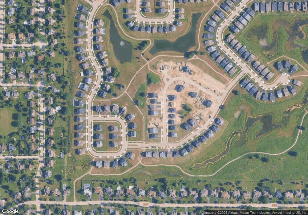 4260 Wanderlust Dr, Algonquin, IL 60102 - photo 1