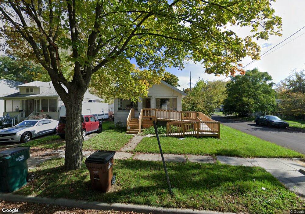 2117 Beal Ave, Lansing, MI 48910 - photo 1