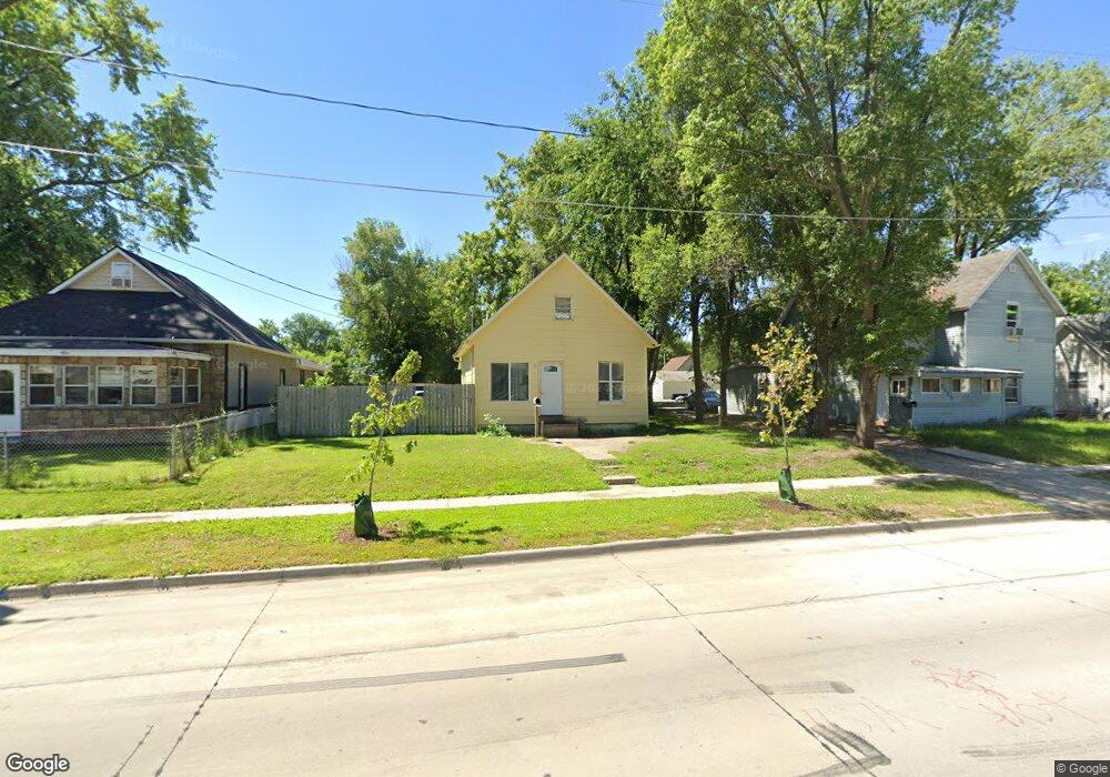 2525 E Walnut St, Des Moines, IA 50317 - photo 1