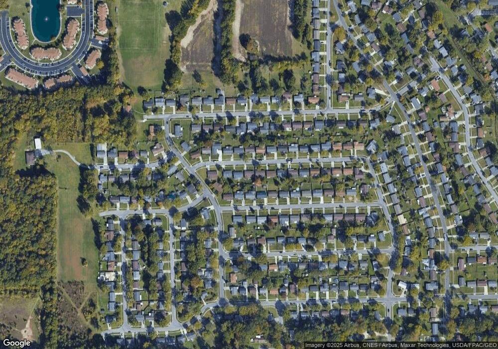 661 Meadowbrook Dr, Lima, OH 45801 - photo 1