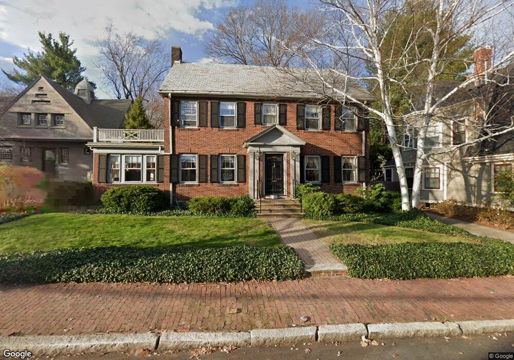 31 Lancaster St, Cambridge, MA 02140 - photo 1