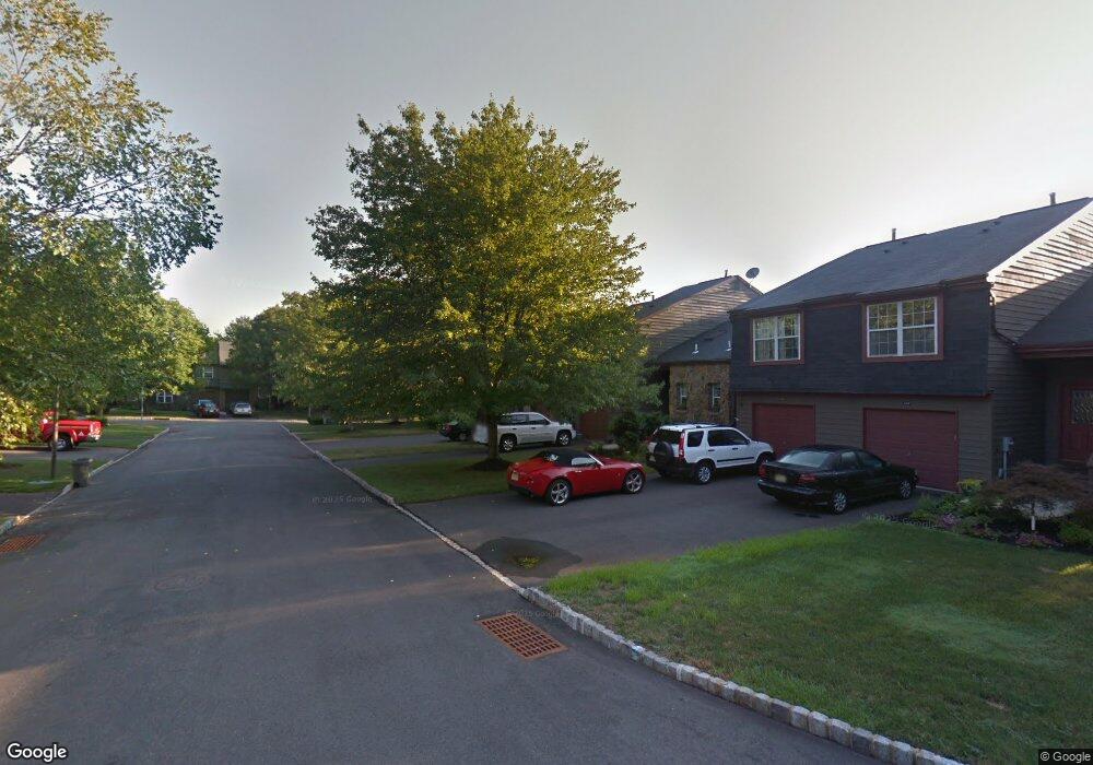 24A Chestnut Ct, Princeton, NJ 08540 - photo 1