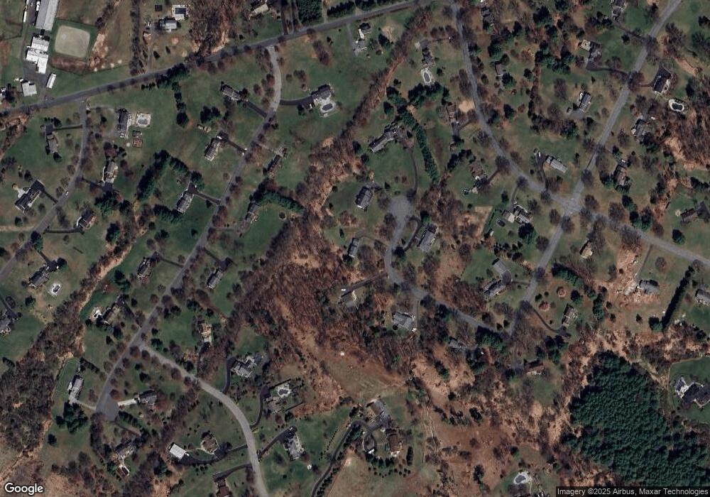 9 Osage Ct, Flemington, NJ 08822 - photo 1