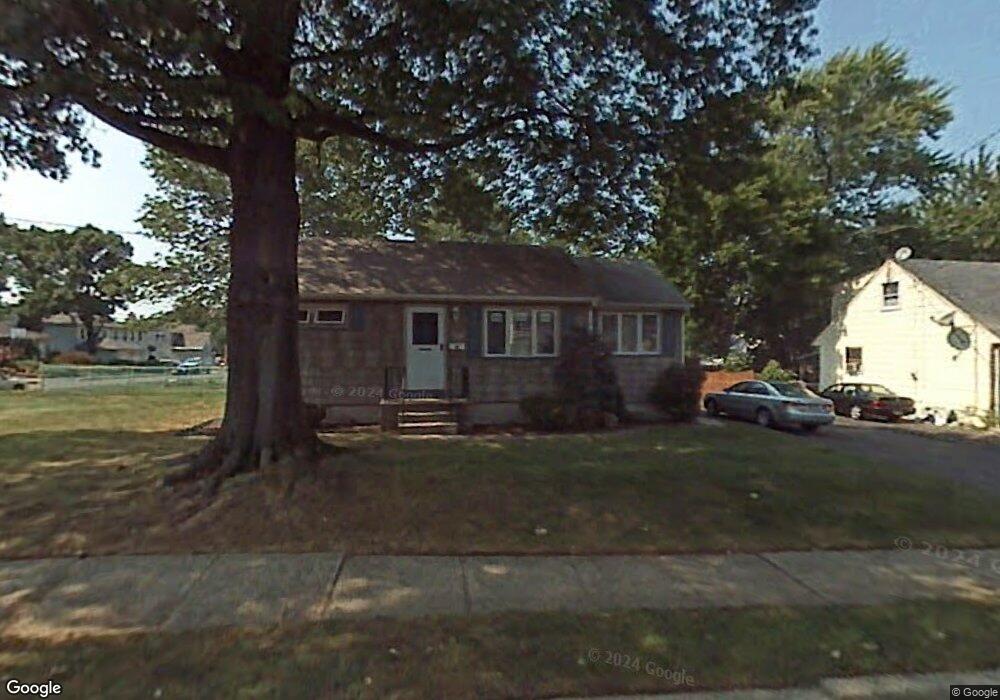 319 Charles St, Iselin, NJ 08830 - photo 1