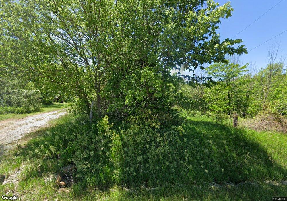 2479 SW Carlson Rd, Topeka, KS 66614 - photo 1