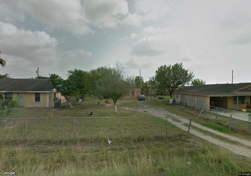 1613 N De la Rosa Dr, Donna, TX 78537 - photo 1