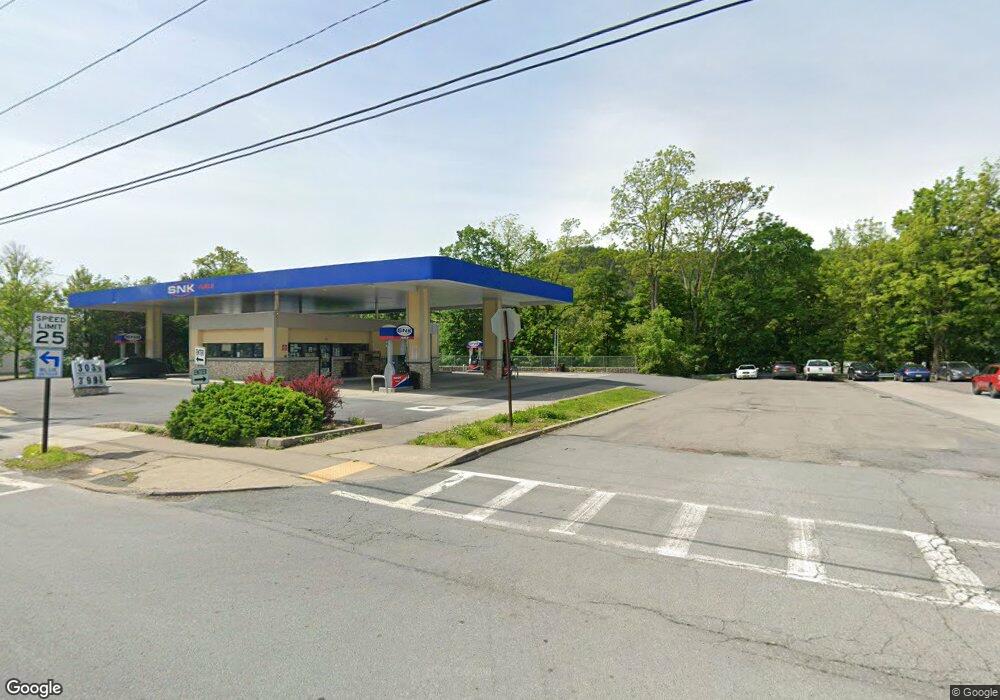 114 W Harford St, Milford, PA 18337 - photo 1