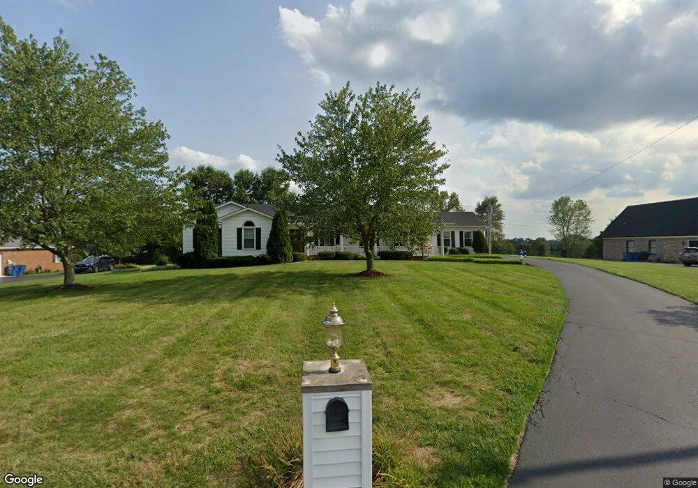 588 Harvest Ln, Harrodsburg, KY 40330 - photo 1