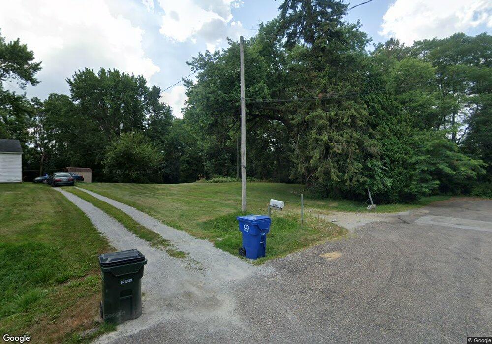 2925 W 47th St, Davenport, IA 52806 - photo 1