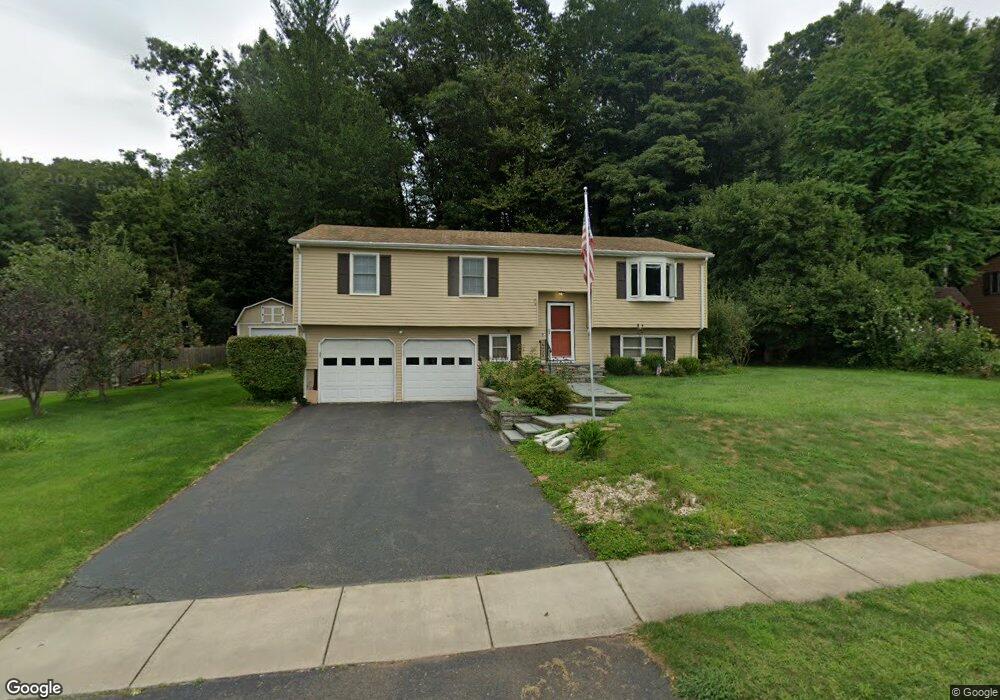 46 Deerfield Dr, Berlin, CT 06037 - photo 1