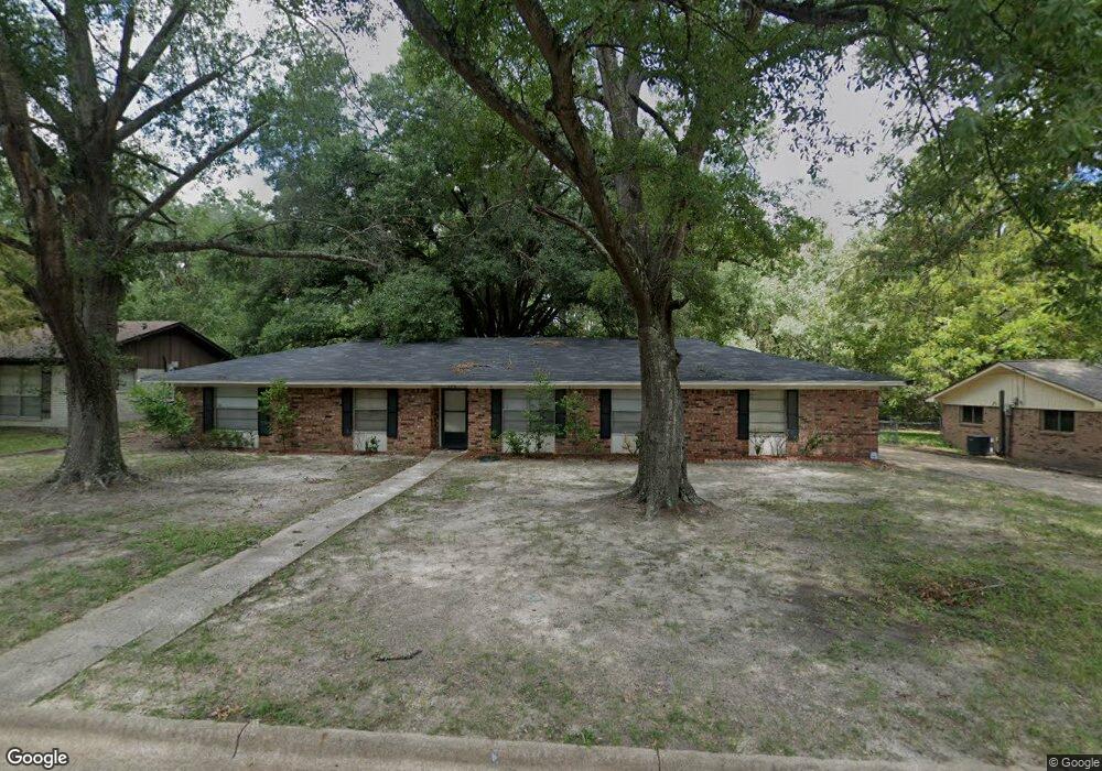 826 Mockingbird Ln, Nacogdoches, TX 75964 - photo 1