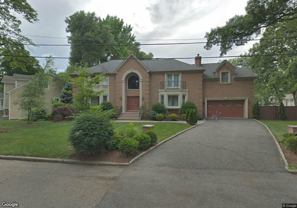 483 Salem St, Paramus, NJ 07652 - photo 1