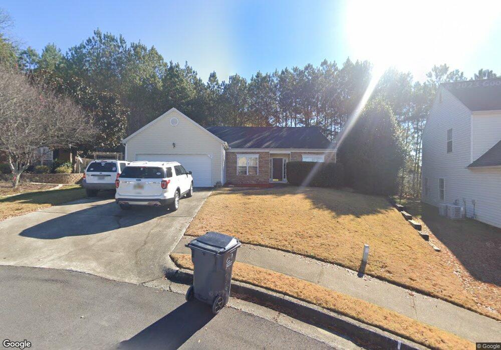 847 Pond View Ln unit 3, Sugar Hill, GA 30518 - photo 1