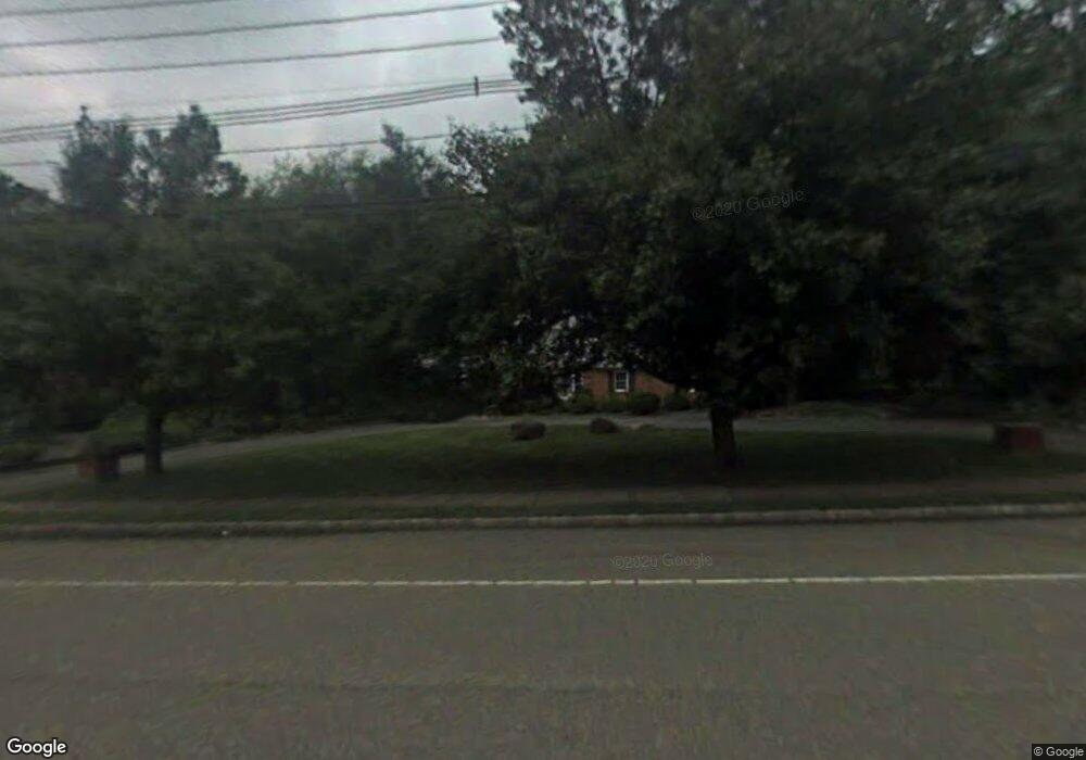 62 Shrewsbury Dr, Livingston, NJ 07039 - photo 1