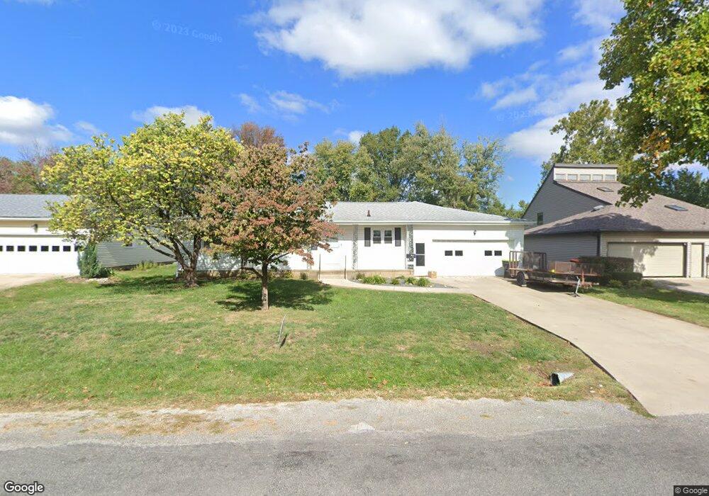 1208 Grandview Ave, Jacksonville, IL 62650 - photo 1