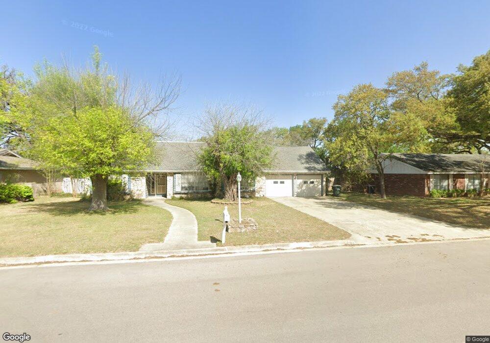 109 Oakridge Dr, San Marcos, TX 78666 - photo 1