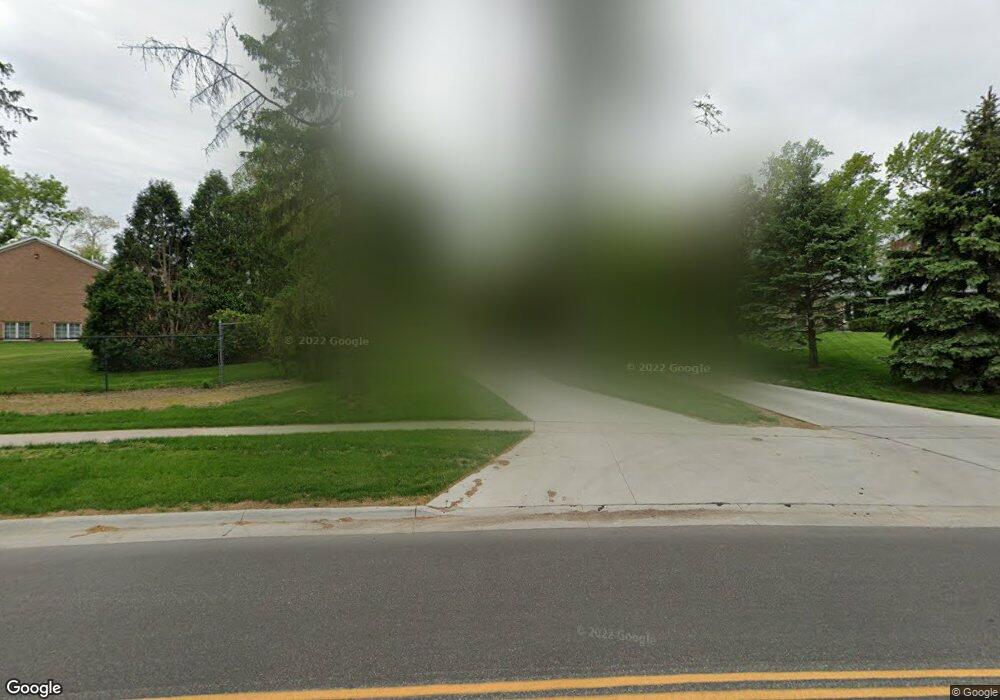 127 Cottage Grove Ave SE, Cedar Rapids, IA 52403 - photo 1