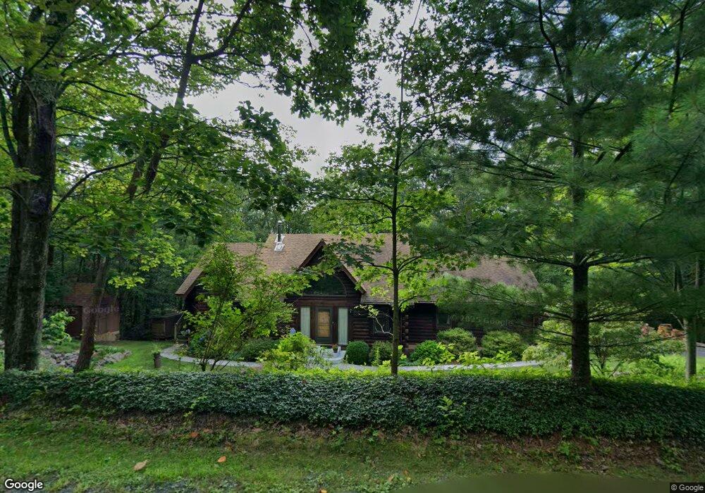 135 W Mountain Top Rd, Summit Hill, PA 18250 - photo 1