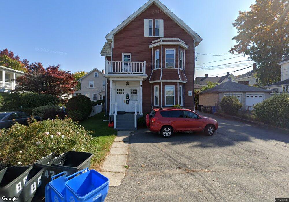 86 Lowell St unit 86, Waltham, MA 02453 - photo 1