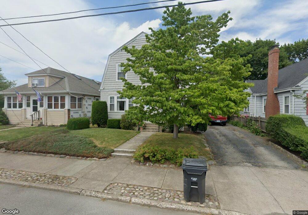 54 Crescent Rd, Pawtucket, RI 02861 - photo 1