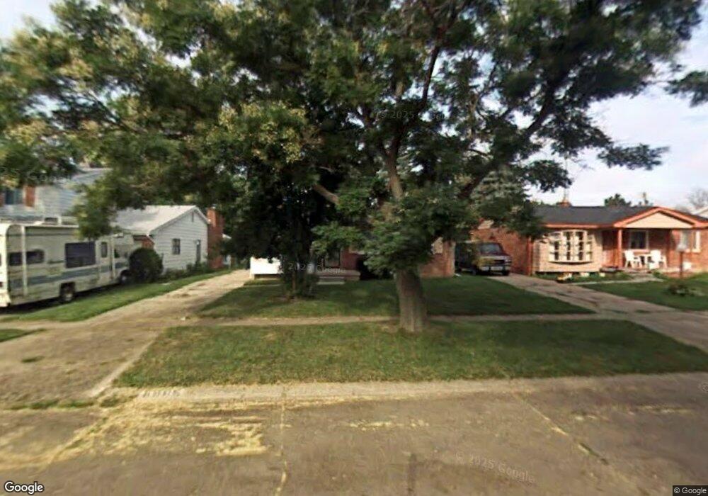 6905 Colonial Dr, Flint, MI 48505 - photo 1