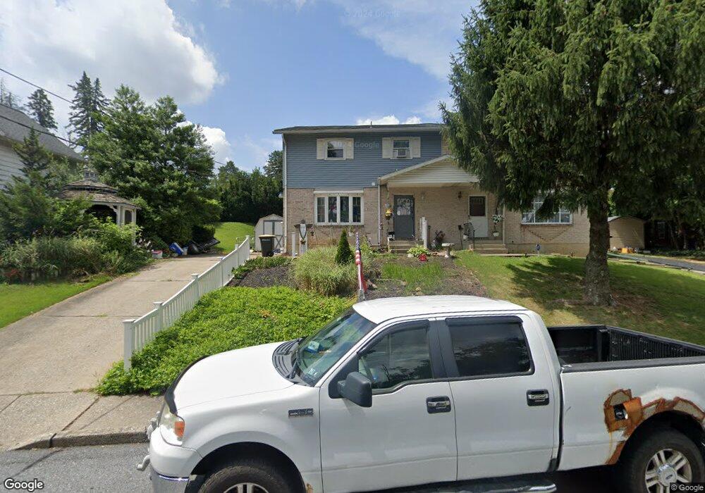 2012 N Lehigh Ave, Whitehall, PA 18052 - photo 1