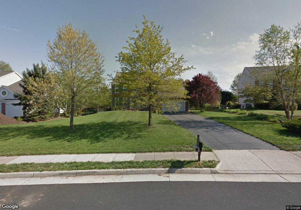 15449 Martins Hundred Dr, Centreville, VA 20120 - photo 1