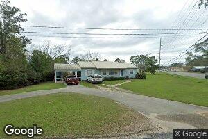 609 N Azalea St, Geneva, AL 36340