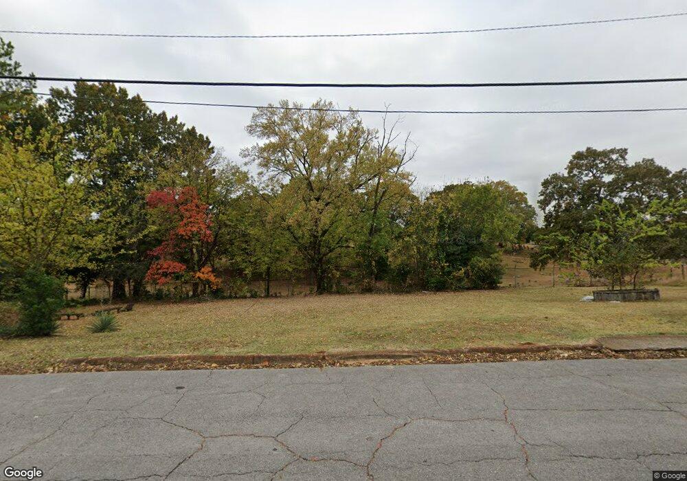 122 Plum St, Florence, AL 35630 - photo 1